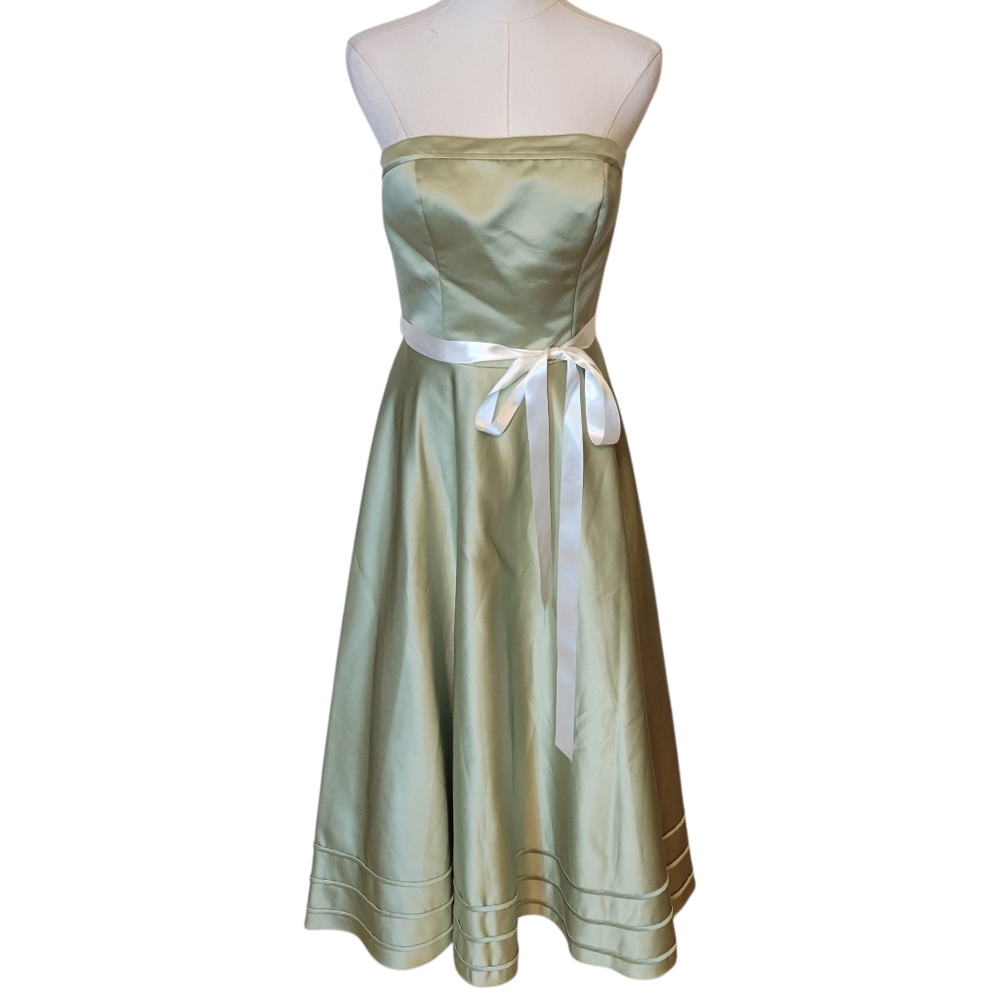 Bill Levkoff Sage Green Satin Strapless Tea Length Dress Size 6‎
